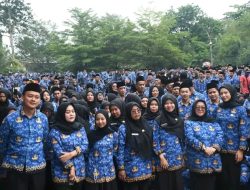 Bupati Sukabumi Lantik 8.164 PPPK Paruh Waktu, Tegaskan Pentingnya Pengabdian dan Pelayanan Publik